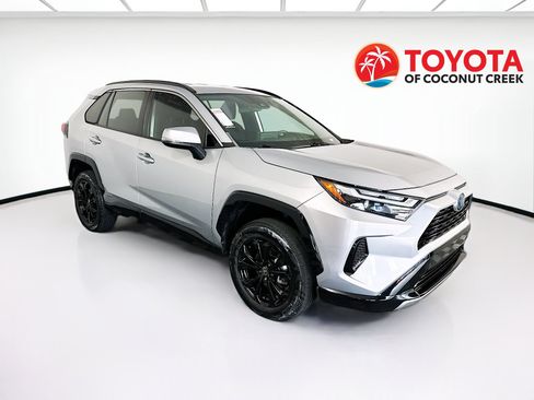 Used 2023 Toyota RAV4 SE AWD/4WD image 1