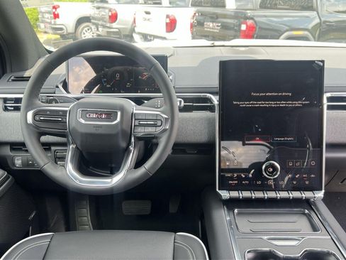 New 2026 GMC Sierra EV Elevation w/ Premium Package AWD/4WD image 19