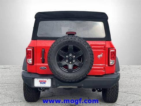 Certified 2022 Ford Bronco Black Diamond image 23