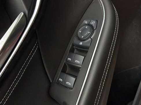 Used 2021 Buick Envision Preferred w/ Sport Touring Package AWD/4WD image 12