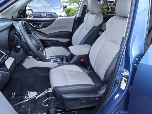 Used 2024 Subaru Forester Limited AWD/4WD image 14