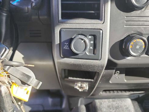 Used 2017 Ford F250 XL w/ Power Equipment Group image 27