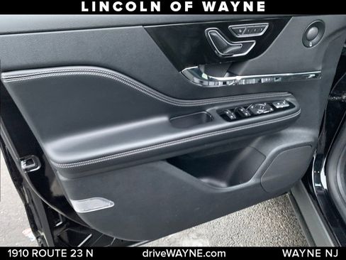 Certified 2021 Lincoln Corsair Reserve w/ Equipment Group 201A image 13