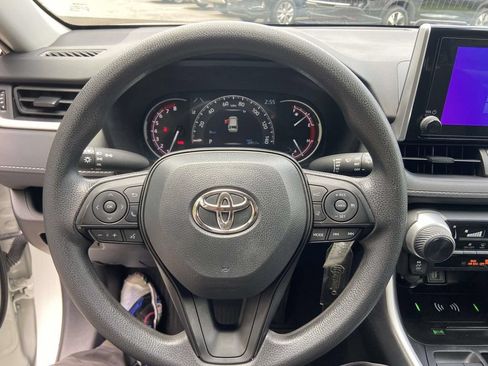 Used 2024 Toyota RAV4 LE FWD image 34
