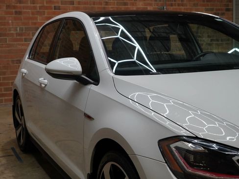 Used 2018 Volkswagen GTI SE w/ SE Leather Package FWD image 24