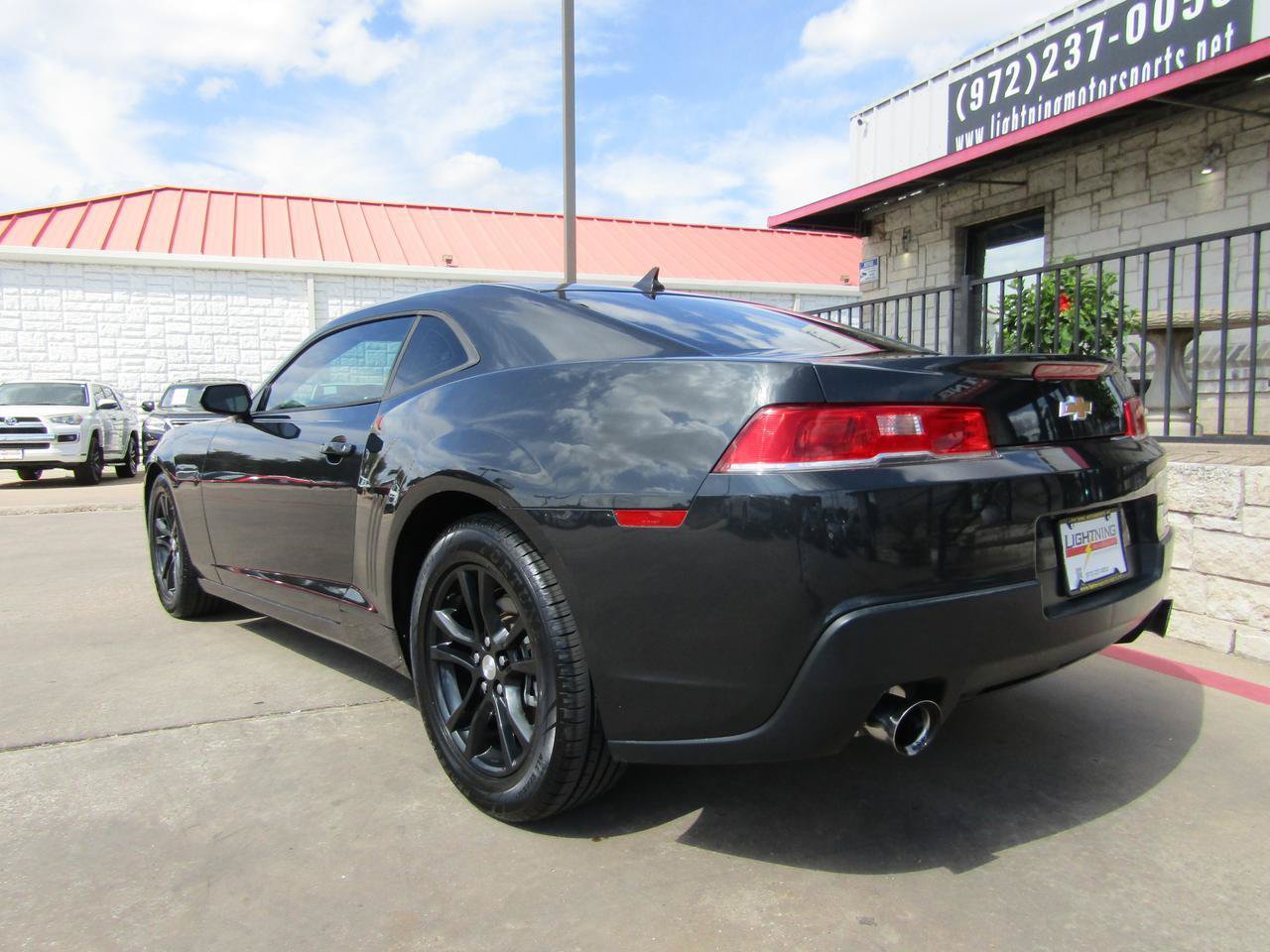 Used 2014 Chevrolet Camaro LS RWD image 3