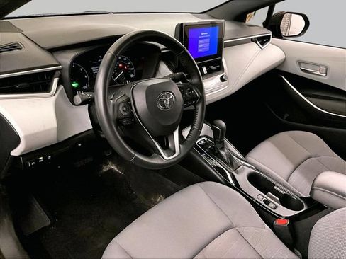 Used 2023 Toyota Corolla SE w/ Carpet Mat Package (TMS) AWD/4WD image 12