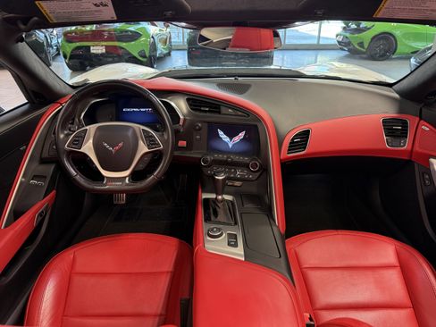 Used 2016 Chevrolet Corvette Z06 w/ 3LZ Preferred Equipment Group image 18