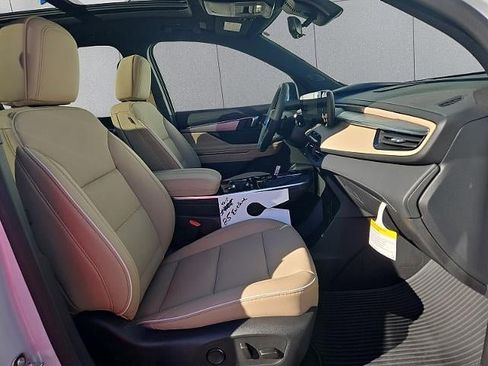 New 2026 Buick Enclave Preferred w/ Power Package image 18