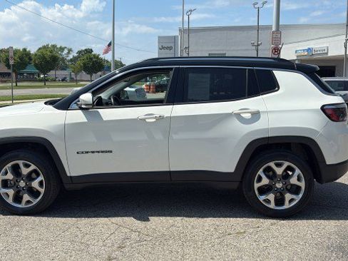 Used 2021 Jeep Compass Limited w/ Sun and Sound Group image 5
