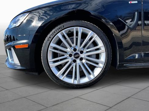 Used 2019 Audi A4 2.0T Premium Plus w/ Premium Plus Package image 10