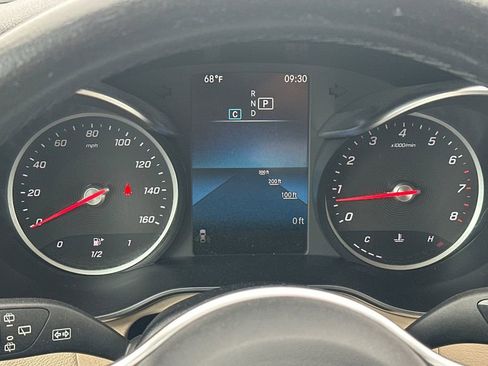 Used 2022 Mercedes-Benz GLC 300 image 24