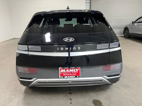 Used 2024 Hyundai Ioniq 5 SEL RWD image 4