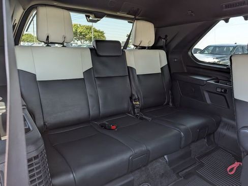 Used 2023 Toyota Sequoia Capstone RWD image 33