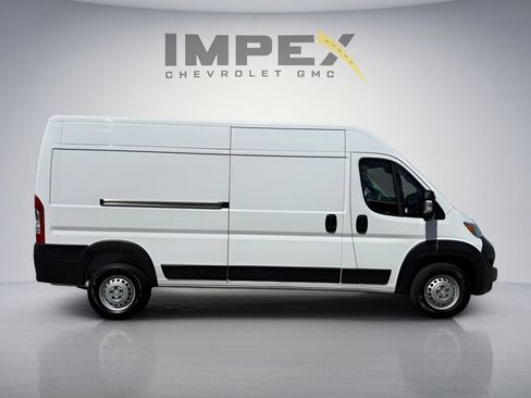 Used 2026 RAM ProMaster 2500 w/ Convenience Group FWD image 6