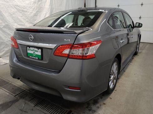Used 2015 Nissan Sentra SR image 9