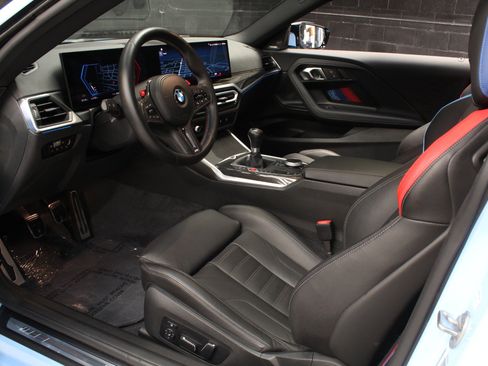 Used 2024 BMW M2 RWD image 33