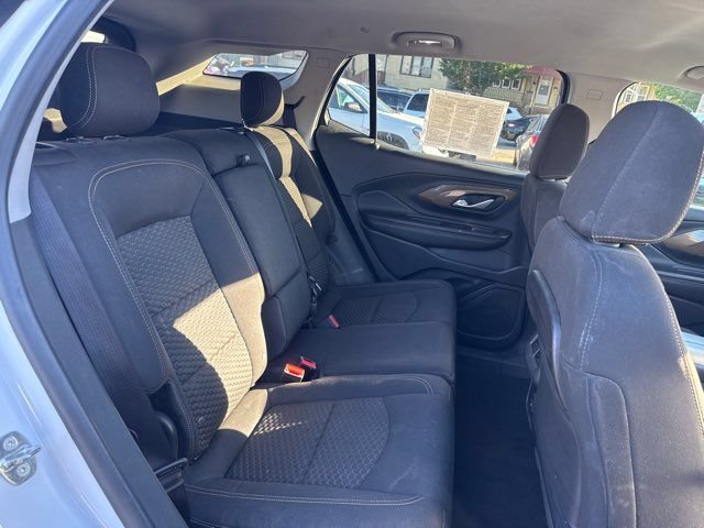 Used 2019 GMC Terrain SLE w/ Driver Convenience Package FWD image 18