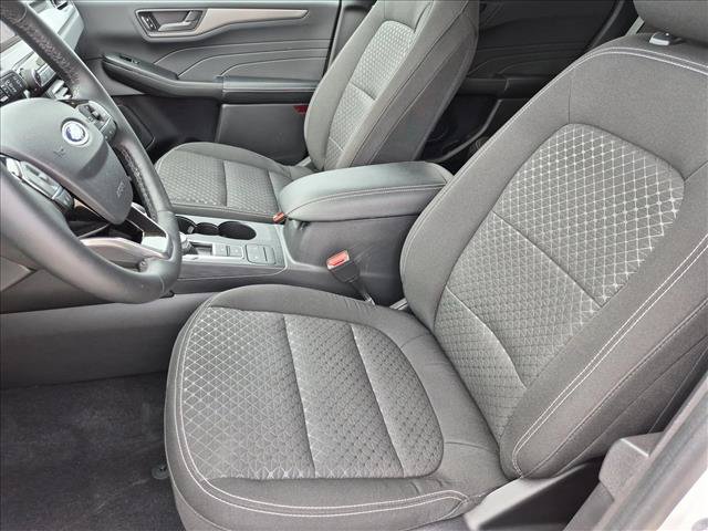 Certified 2023 Ford Escape Active AWD/4WD image 15
