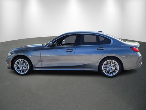 Used 2026 BMW 330i xDrive Sedan w/ Premium Package image 4