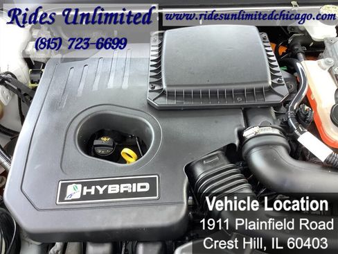 Used 2020 Ford Fusion Titanium FWD image 27
