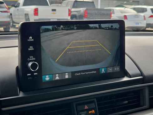 Certified 2025 Honda Pilot EX-L image 23