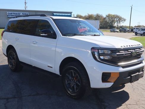 New 2025 Ford Expedition Tremor image 25