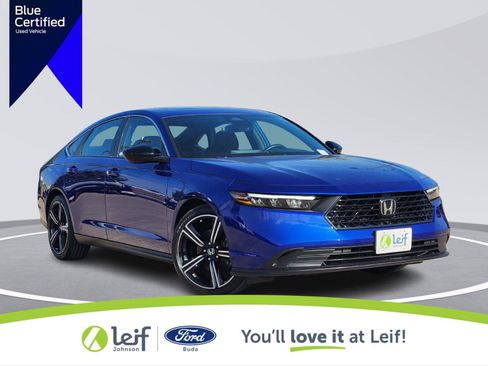 Used 2025 Honda Accord Sport image 2