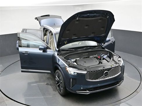 New 2026 Volvo XC90 B6 Ultra image 54