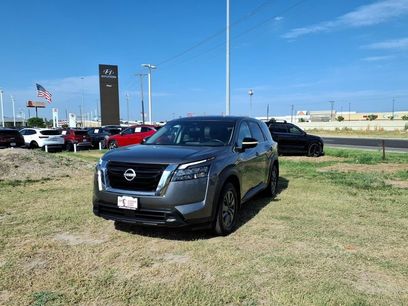 Used 2024 Nissan Pathfinder S