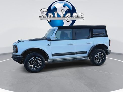 Used 2023 Ford Bronco Outer Banks image 6