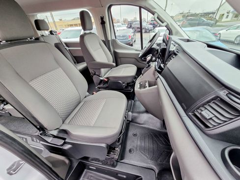 Used 2023 Ford Transit 350 XLT image 30
