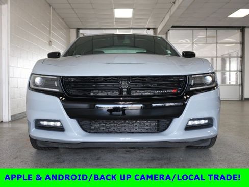 Used 2022 Dodge Charger SXT w/ Plus Group image 2