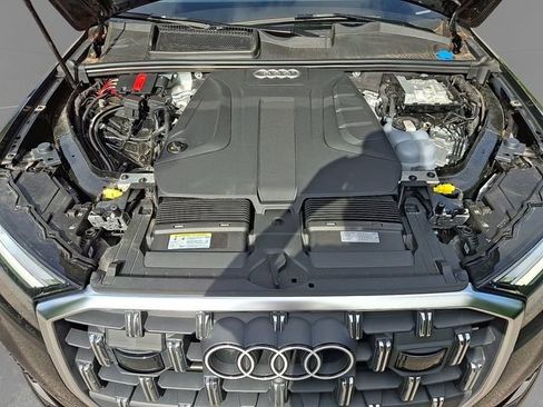 Used 2025 Audi Q7 2.0T Premium Plus AWD/4WD image 32