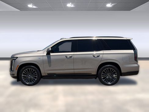 Used 2025 Cadillac Escalade Sport Platinum w/ LPO, Floor Liner Package AWD/4WD image 2