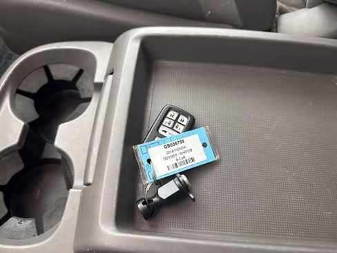 Used 2016 Honda Odyssey Touring image 35