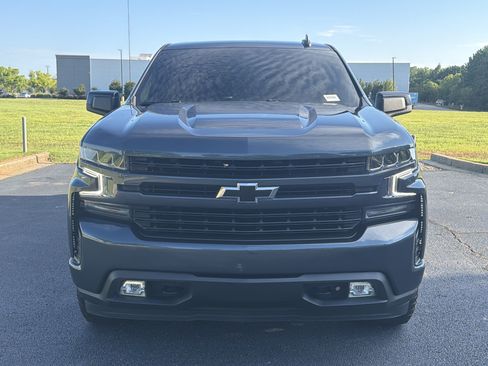 Used 2021 Chevrolet Silverado 1500 RST w/ Convenience Package II AWD/4WD image 3