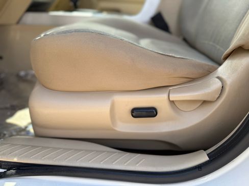 Used 2012 Ford Escape XLT image 19