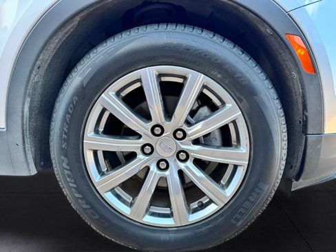 Used 2020 Cadillac XT4 Premium Luxury FWD image 19