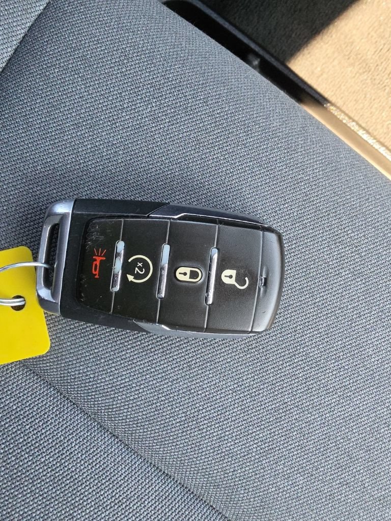 Used 2019 RAM 1500 Big Horn AWD/4WD image 14
