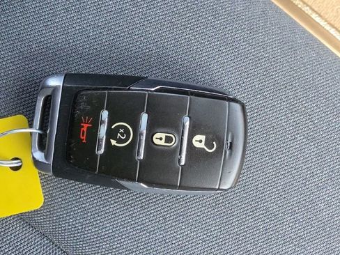 Used 2019 RAM 1500 Big Horn AWD/4WD image 14