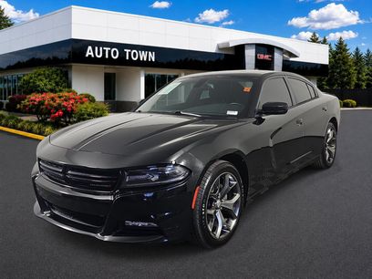 Used 2015 Dodge Charger SXT