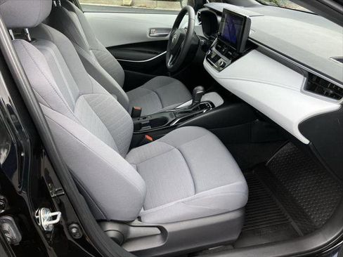 Certified 2023 Toyota Corolla SE image 30