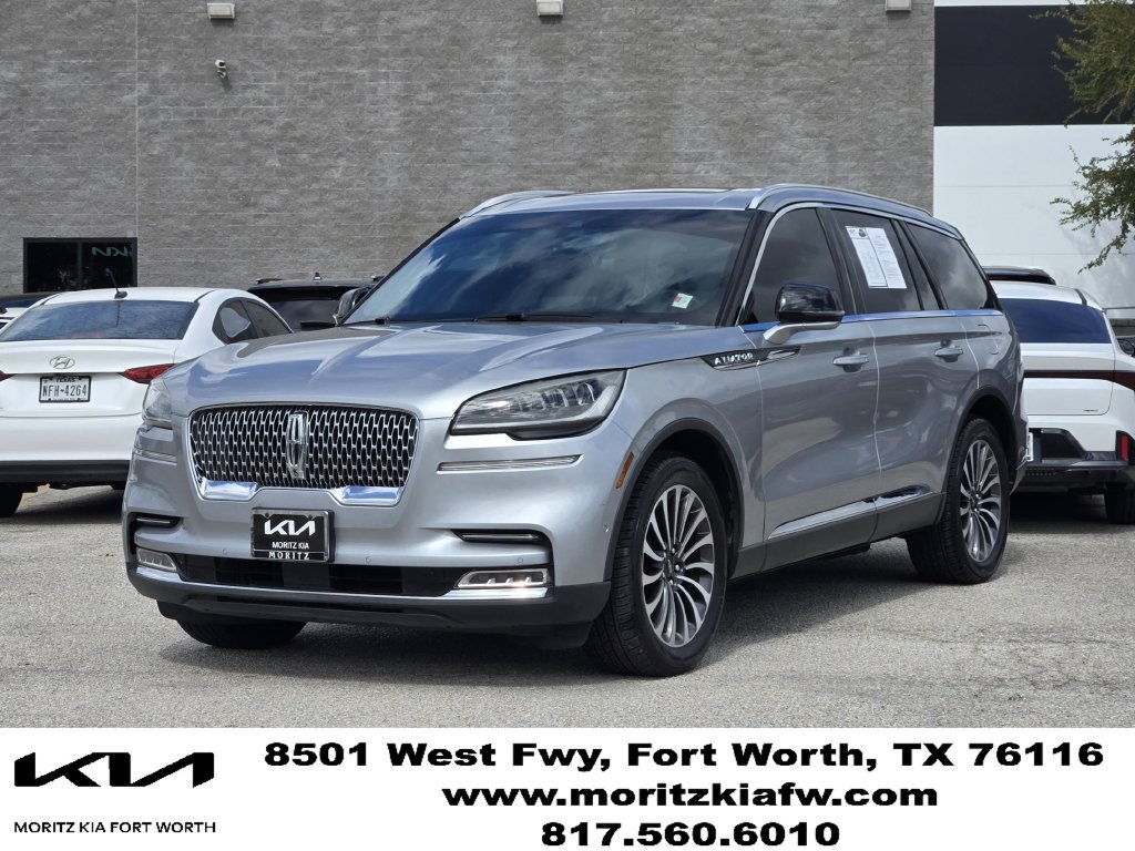 Used 2020 Lincoln Aviator Reserve w/ Equipment Group 201A AWD/4WD image 3