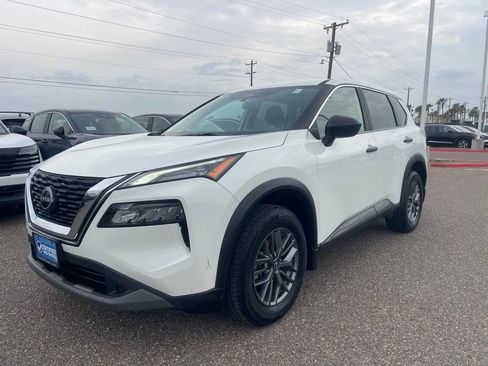 Certified 2023 Nissan Rogue S AWD/4WD image 3