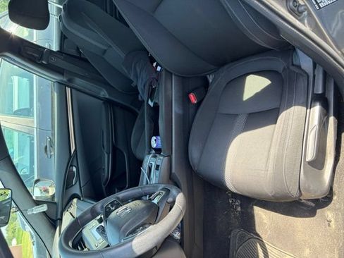 Used 2020 Honda Civic LX image 6