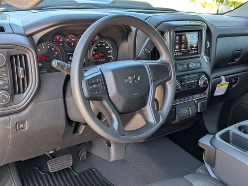 New 2026 Chevrolet Silverado 1500 Custom Trail Boss AWD/4WD image 10