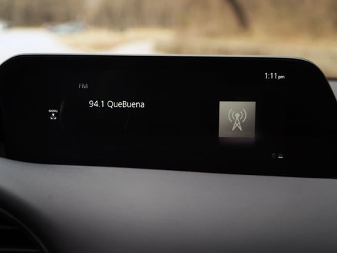 Used 2023 MAZDA MAZDA3 s image 24