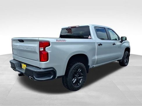 Used 2020 Chevrolet Silverado 1500 LT Trail Boss w/ Convenience Package AWD/4WD image 8