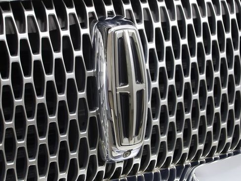 Used 2019 Lincoln Navigator Reserve image 19